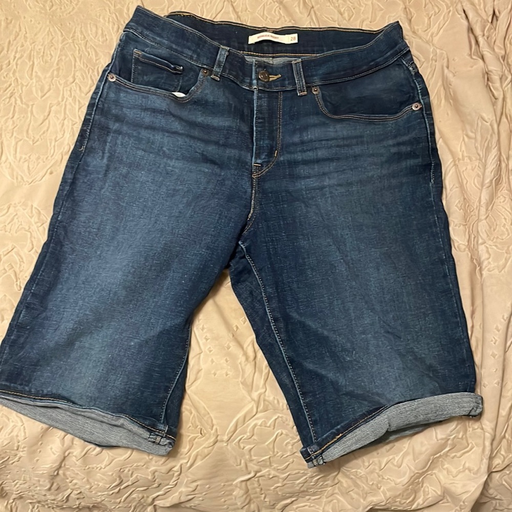 LEVIS BERMUDA SHORTS